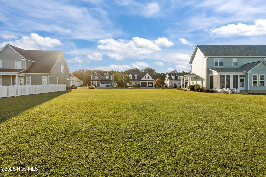 Photo of 1718 Olde Farm Road, Morehead City, NC 28557 (MLS # 100537949)