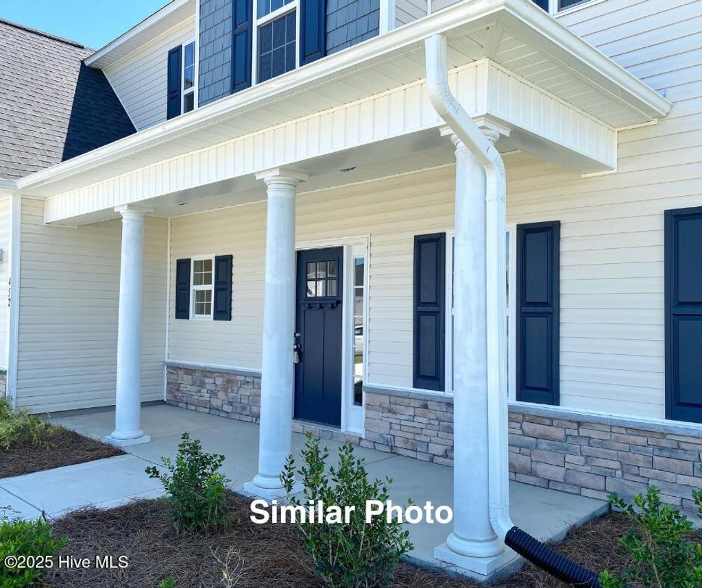 Photo of 320 Black Hawk Drive, Jacksonville, NC 28546 (MLS # 100504962)