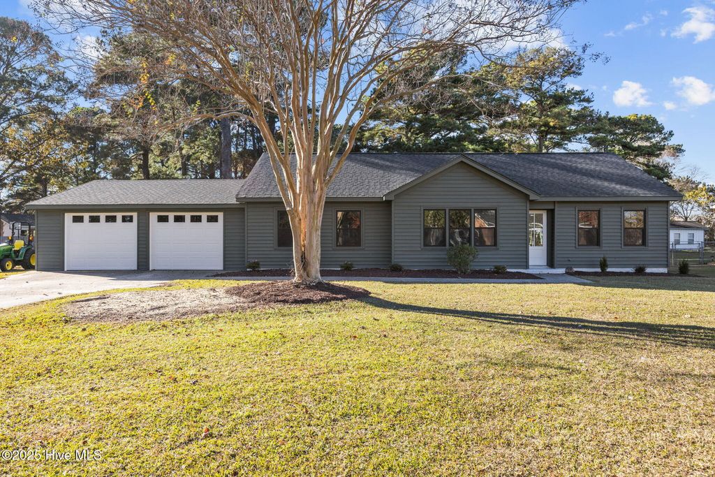 Photo of 2118 Tucker Road, Winterville, NC 28590 (MLS # 100540608)