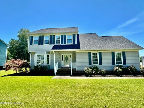 Single Family Residence in Jacksonville NC 115 Plantation Boulevard.jpg