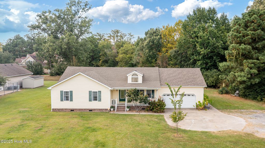 Photo of 560 Whitehat Road, Hertford, NC 27944 (MLS # 100530128)