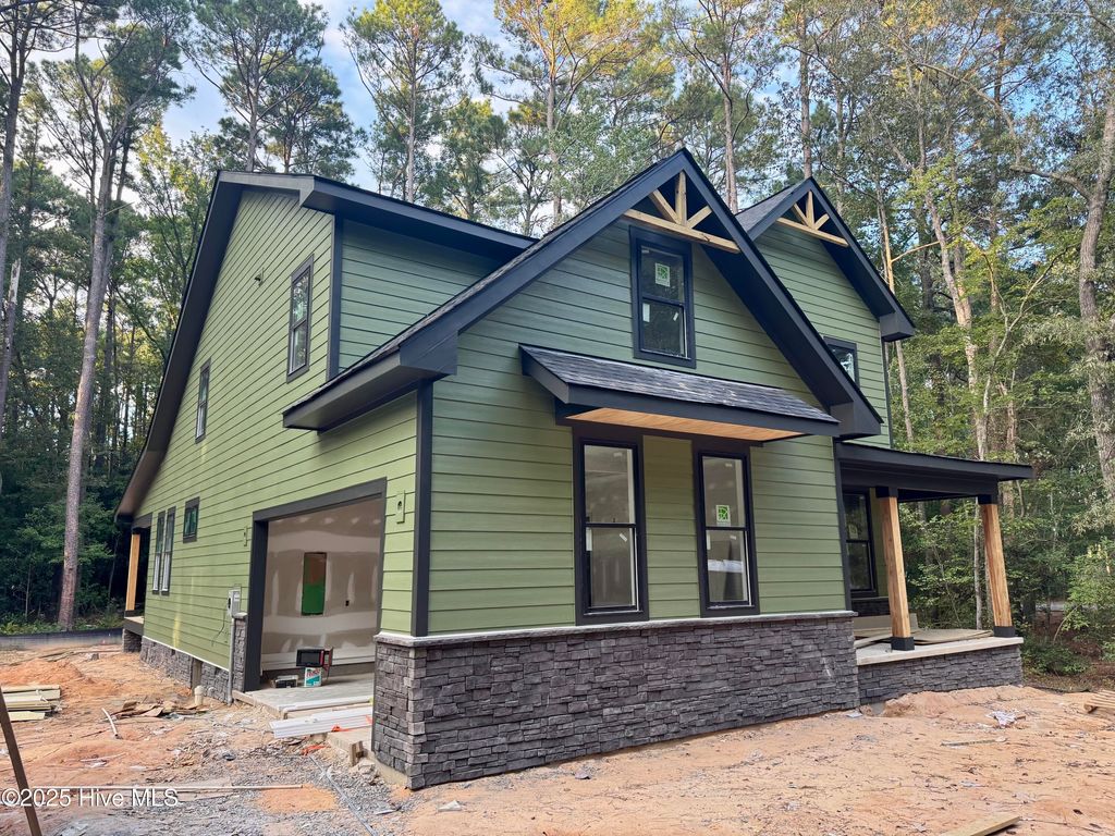Photo of 1057 Greenbriar Drive, Vass, NC 28394 (MLS # 100501485)