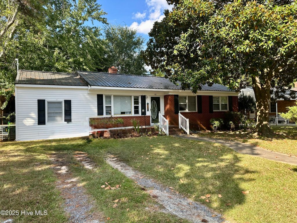 Photo of 501 Pittman Drive, Greenville, NC 27834 (MLS # 100532494)