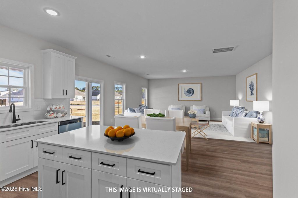 Photo of 1000 Tawney Trace, New Bern, NC 28562 (MLS # 100455427)