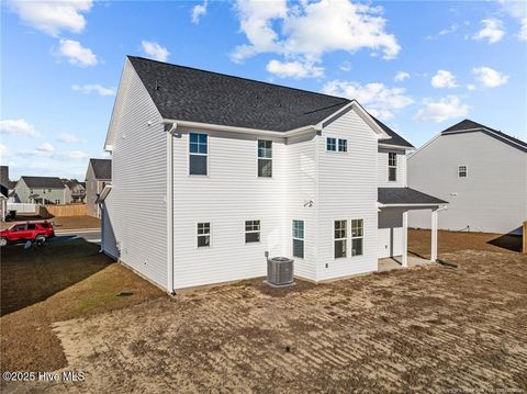 A home in Hope Mills