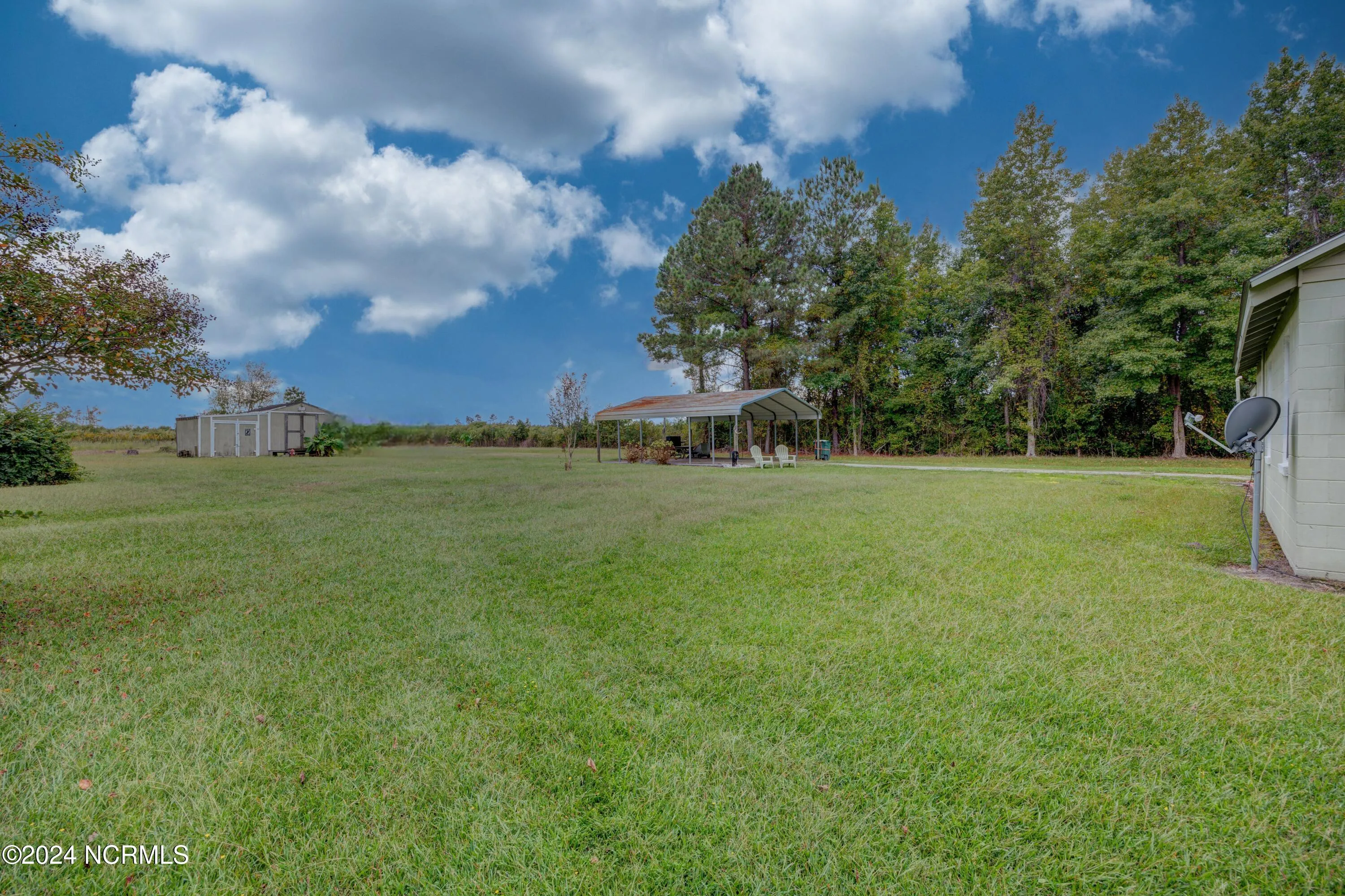 Aurora, North Carolina 27806, United States, 2 Bedrooms Bedrooms, ,1 BathroomBathrooms,Residential,Pending,36755