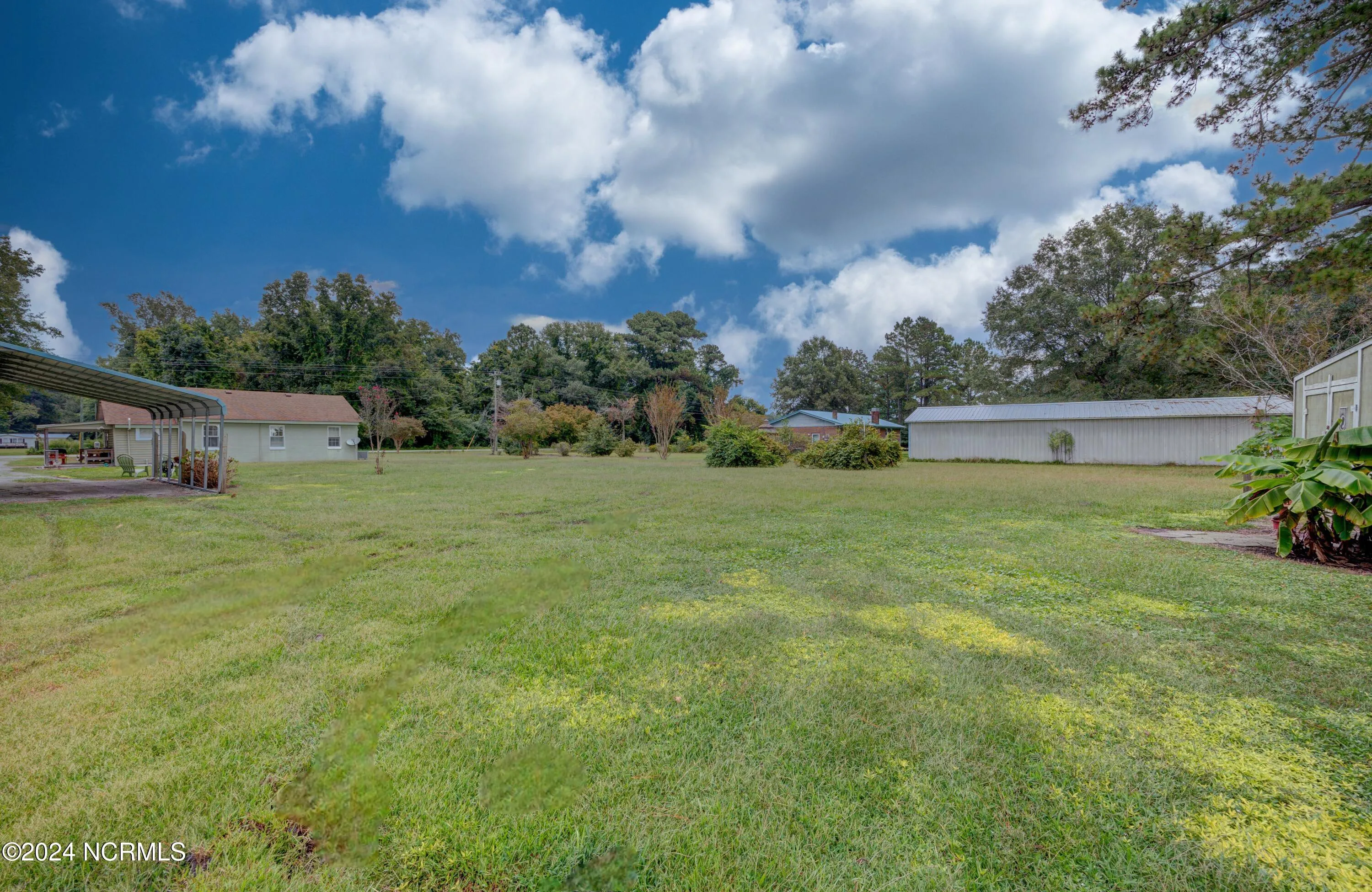 Aurora, North Carolina 27806, United States, 2 Bedrooms Bedrooms, ,1 BathroomBathrooms,Residential,Pending,36755