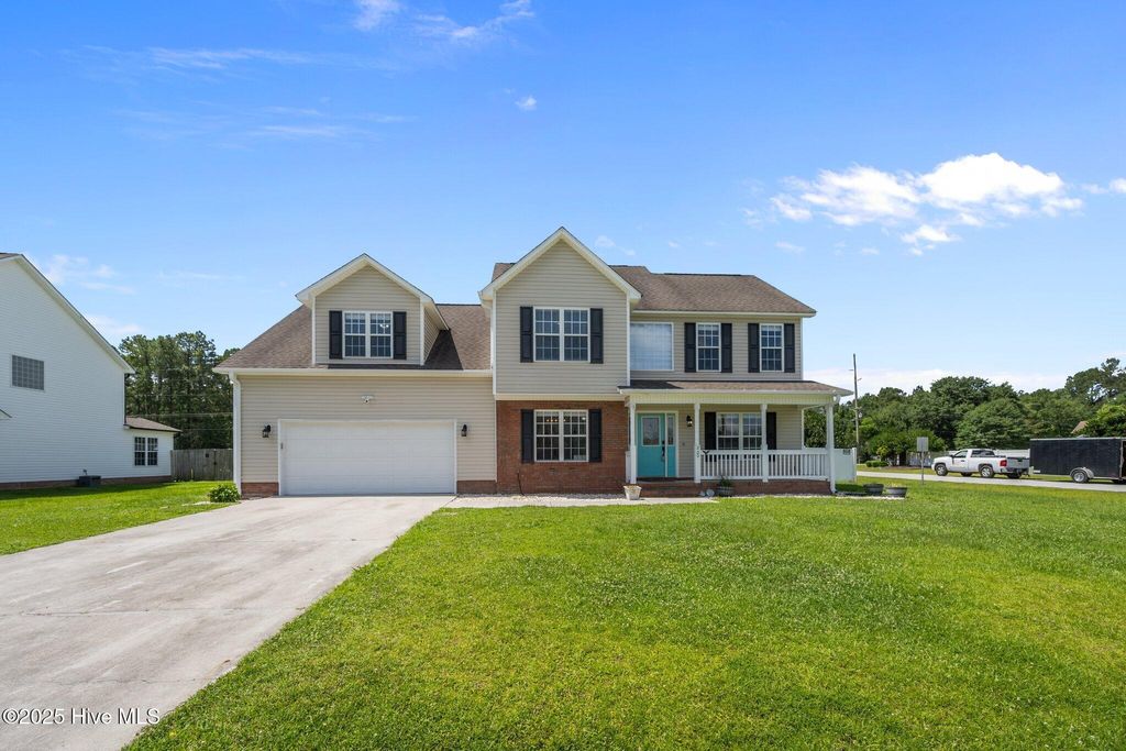 Photo of 200 Honey Court E, Jacksonville, NC 28540 (MLS # 100514772)