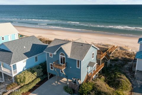 A home in Surf City