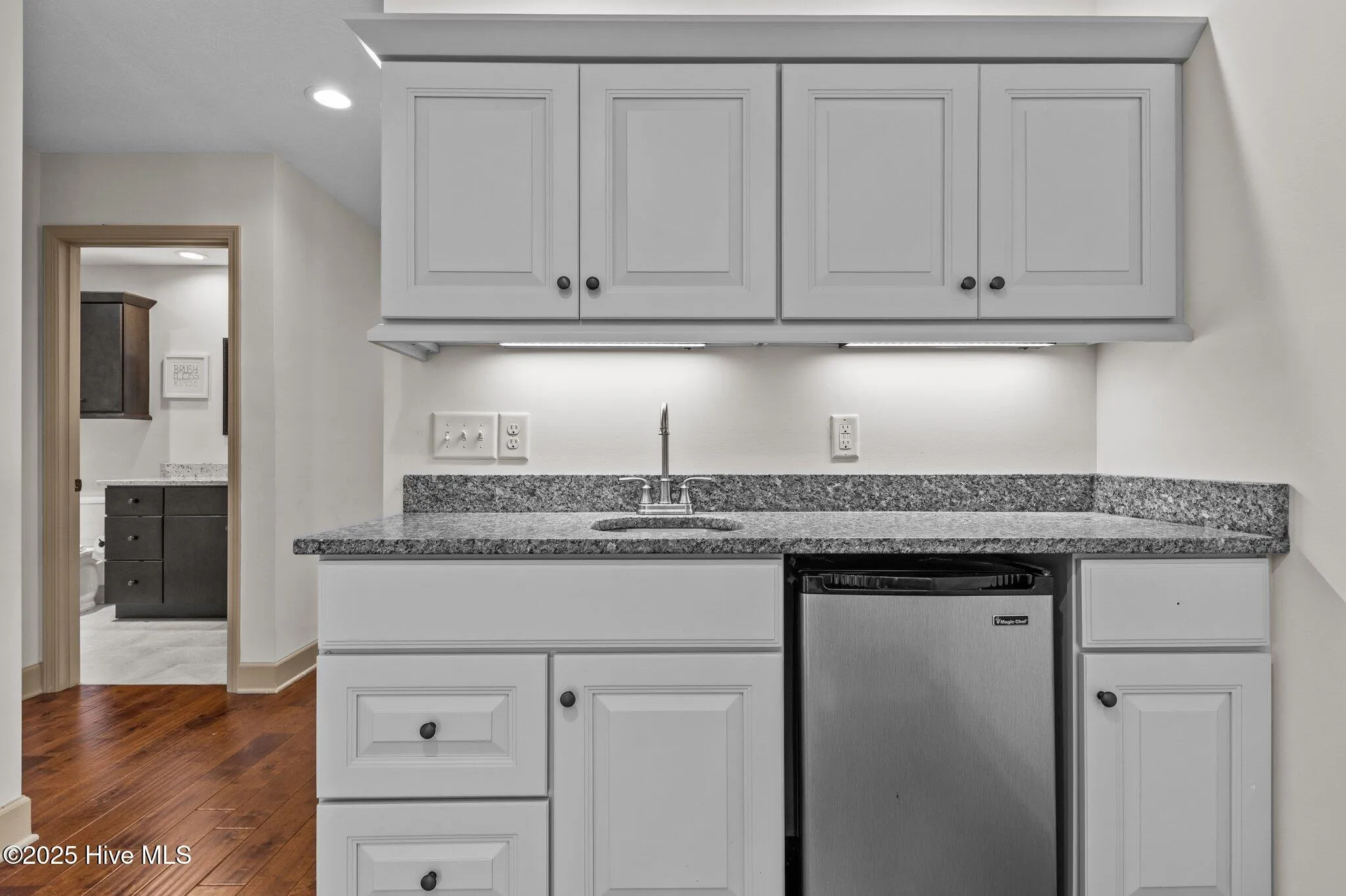 Aberdeen, North Carolina 28315, United States, 4 Bedrooms Bedrooms, ,4 BathroomsBathrooms,Residential,Active,137028