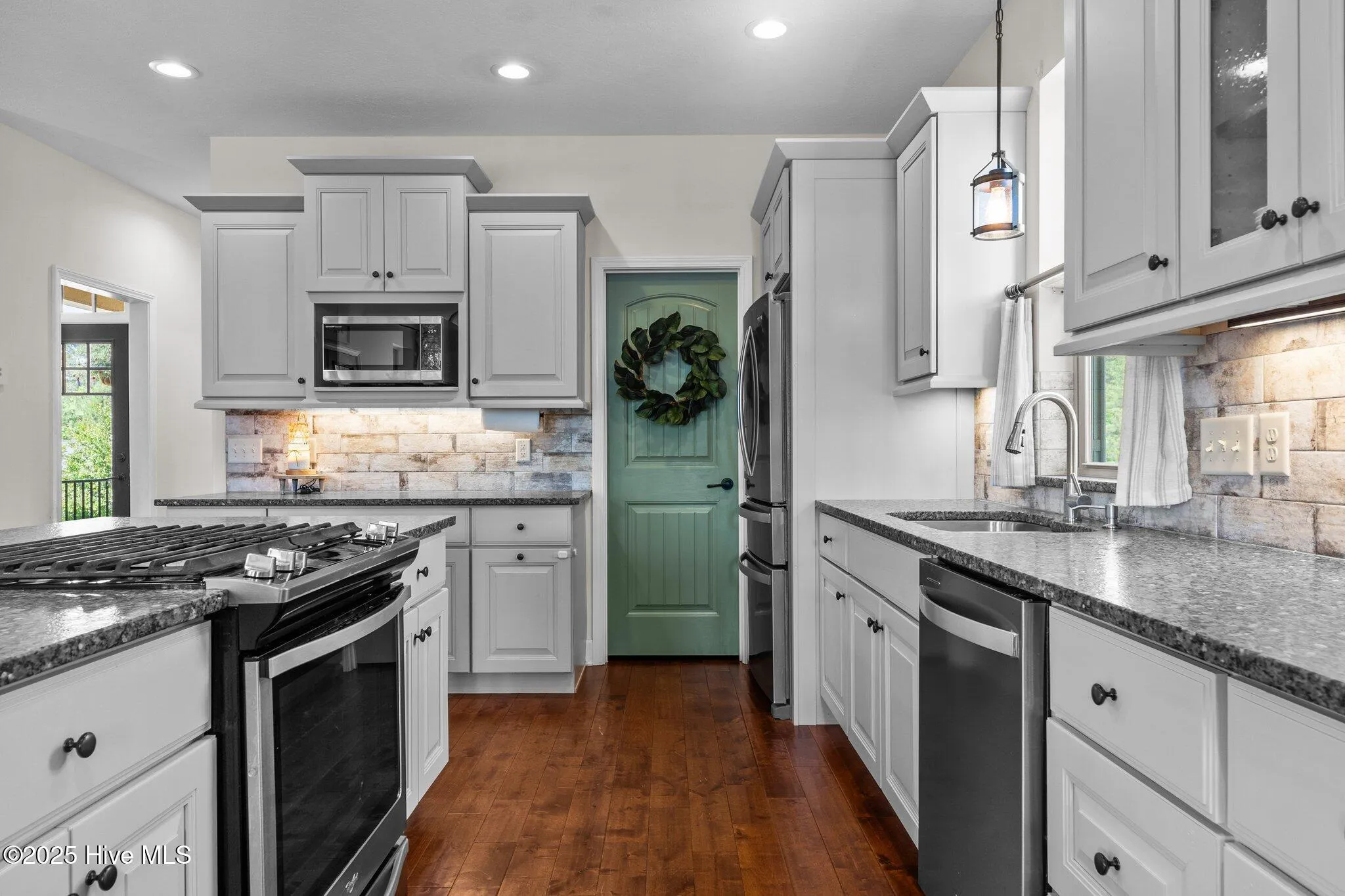 Aberdeen, North Carolina 28315, United States, 4 Bedrooms Bedrooms, ,4 BathroomsBathrooms,Residential,Active,137028