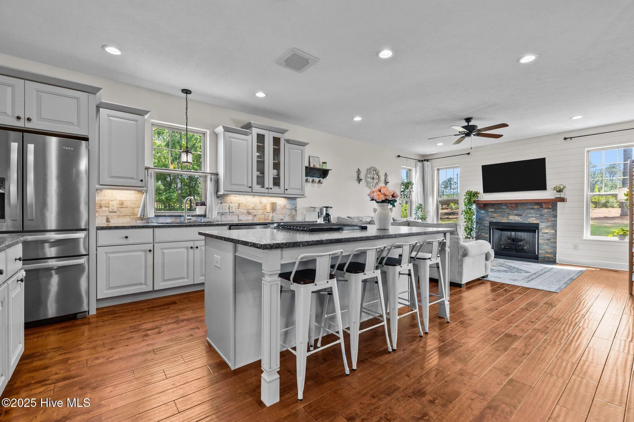 Aberdeen, North Carolina 28315, United States, 4 Bedrooms Bedrooms, ,4 BathroomsBathrooms,Residential,Active,137028