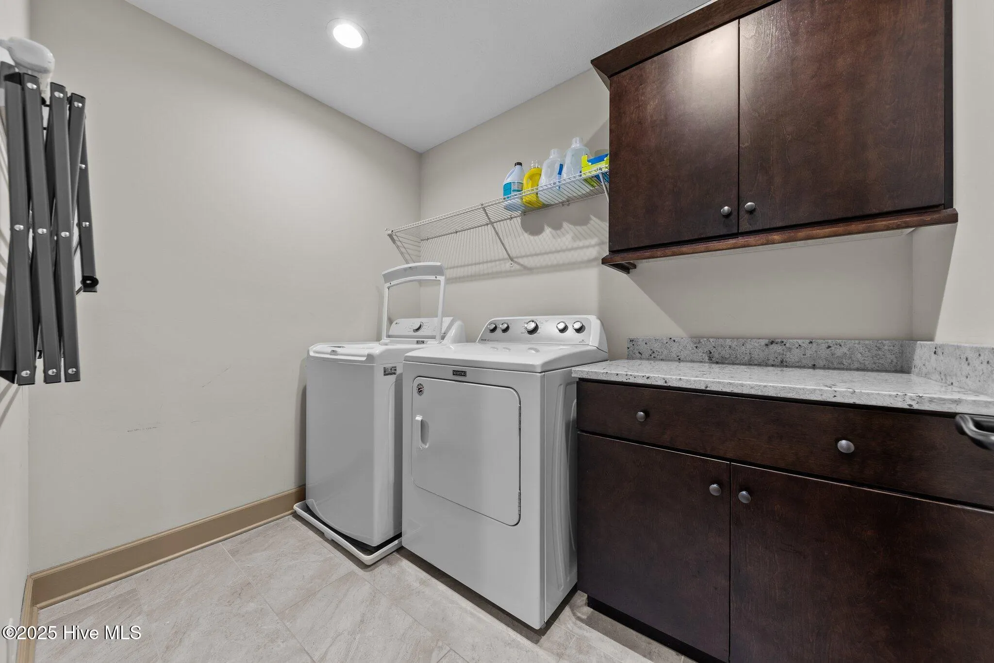 Aberdeen, North Carolina 28315, United States, 4 Bedrooms Bedrooms, ,4 BathroomsBathrooms,Residential,Active,137028