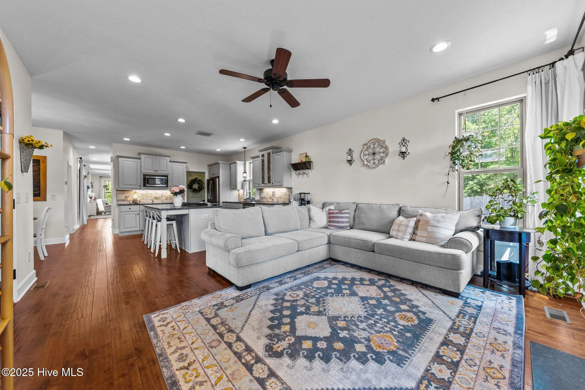 Aberdeen, North Carolina 28315, United States, 4 Bedrooms Bedrooms, ,4 BathroomsBathrooms,Residential,Active,137028