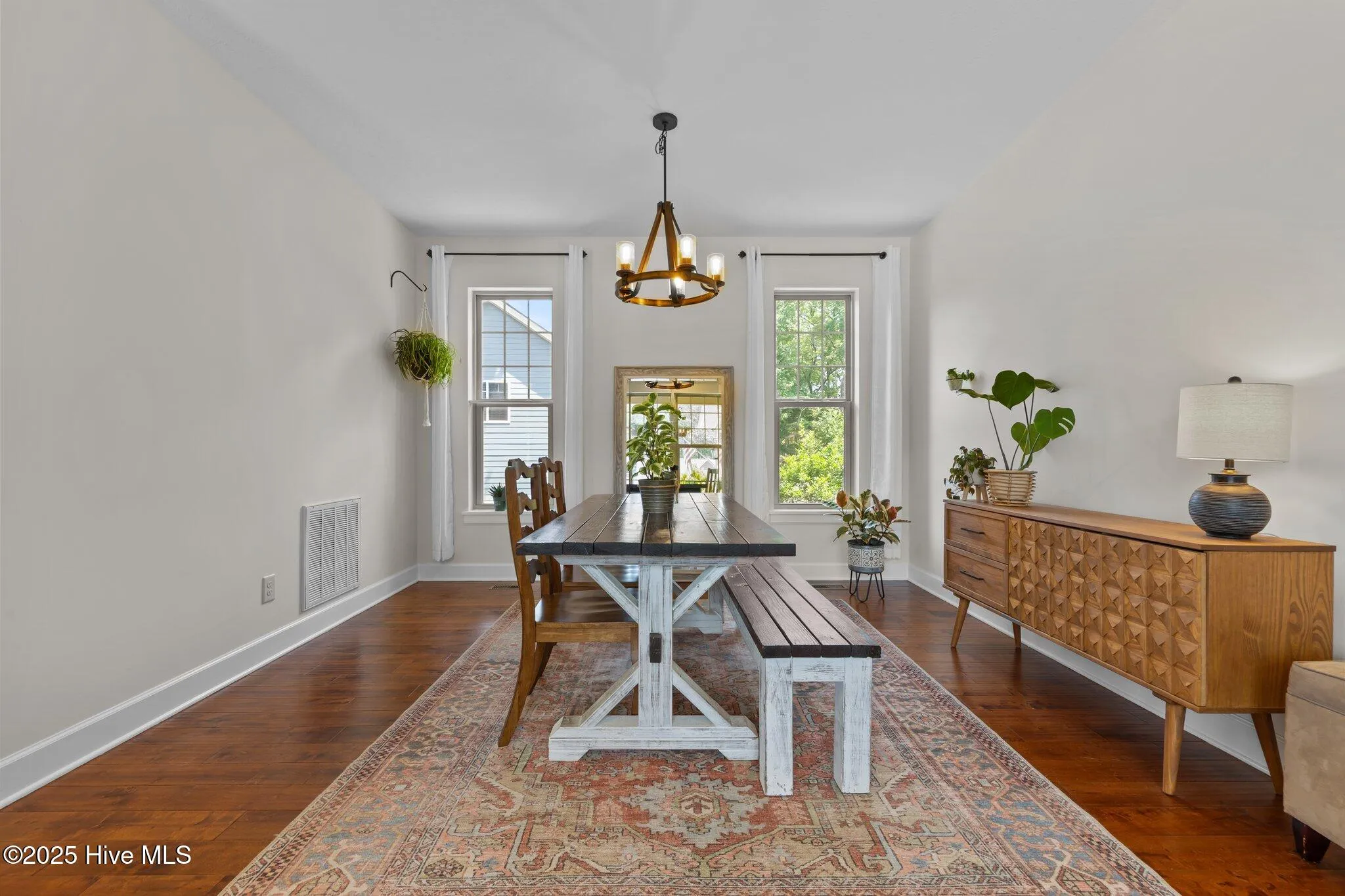 Aberdeen, North Carolina 28315, United States, 4 Bedrooms Bedrooms, ,4 BathroomsBathrooms,Residential,Active,137028