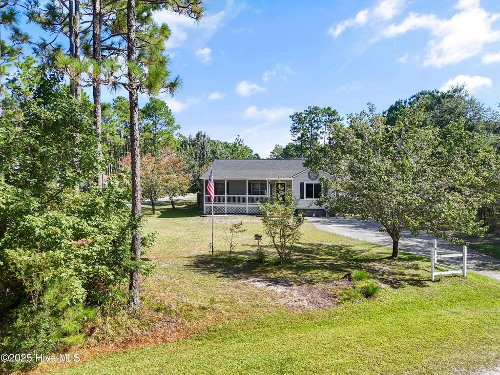 Photo of 336 N Hills Drive, Southport, NC 28461 (MLS # 100531674)