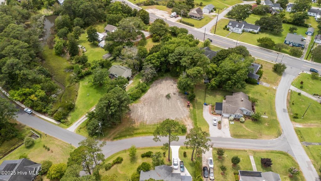Photo of 201203 Sherwood Boulevard, Beaufort, NC 28516 (MLS # 100535487)