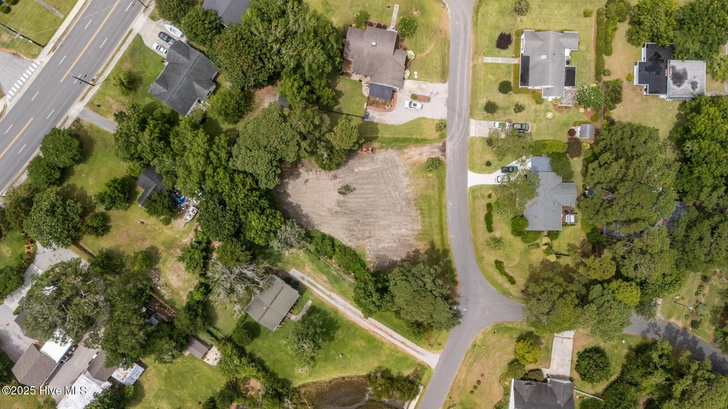 Photo of 201203 Sherwood Boulevard, Beaufort, NC 28516 (MLS # 100535487)