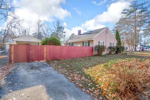 A home in Elizabeth City