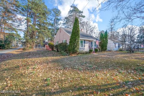 A home in Elizabeth City