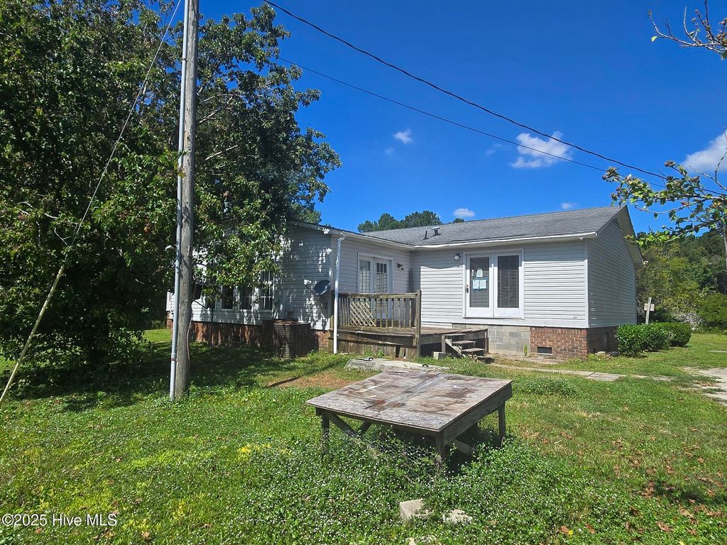 Photo of 151 Graytown Road, Jacksonville, NC 28540 (MLS # 100531511)