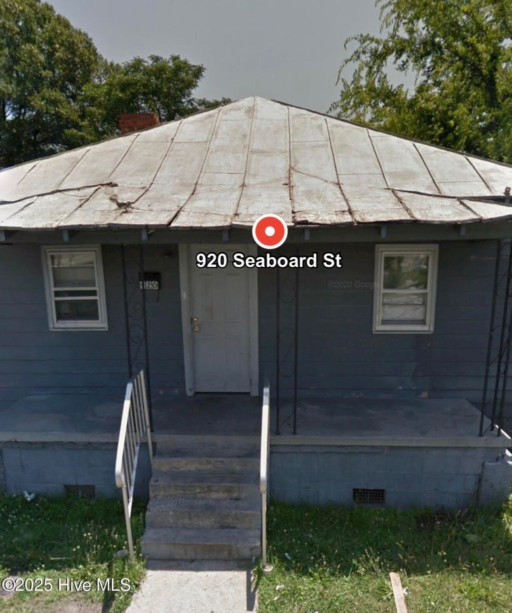 Photo of 920 Seaboard Street, Goldsboro, NC 27530 (MLS # 100543649)