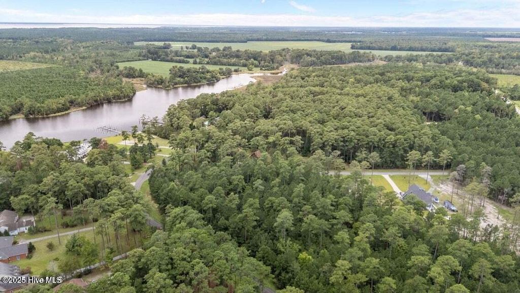 Photo of 0 Shore Drive E, Oriental, NC 28571 (MLS # 100538811)