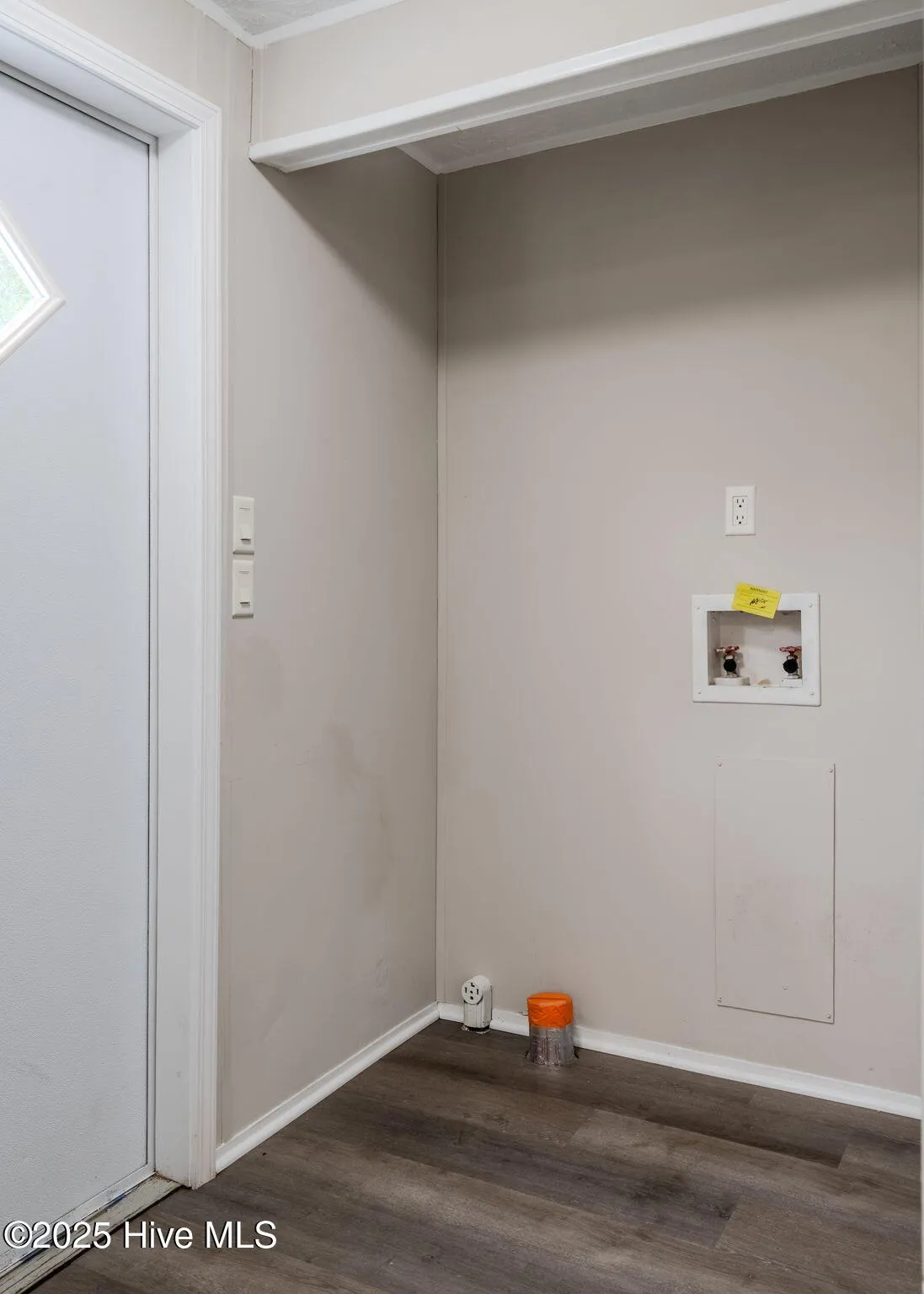 Rocky Point, North Carolina 28457, United States, 3 Bedrooms Bedrooms, ,2 BathroomsBathrooms,Residential,Active,216226