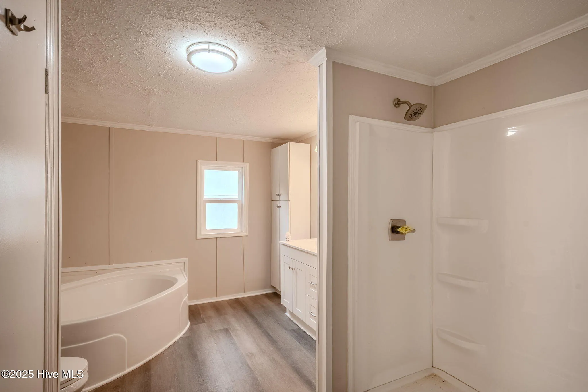 Rocky Point, North Carolina 28457, United States, 3 Bedrooms Bedrooms, ,2 BathroomsBathrooms,Residential,Active,216226