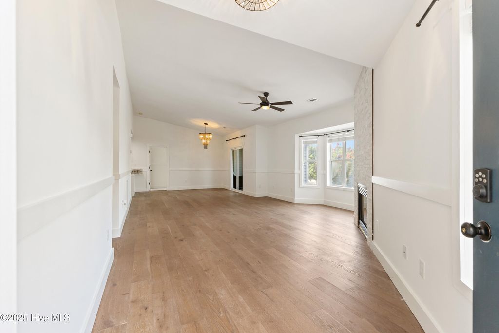 Photo of 4117 Breezewood Drive #204, Wilmington, NC 28412 (MLS # 100527113)