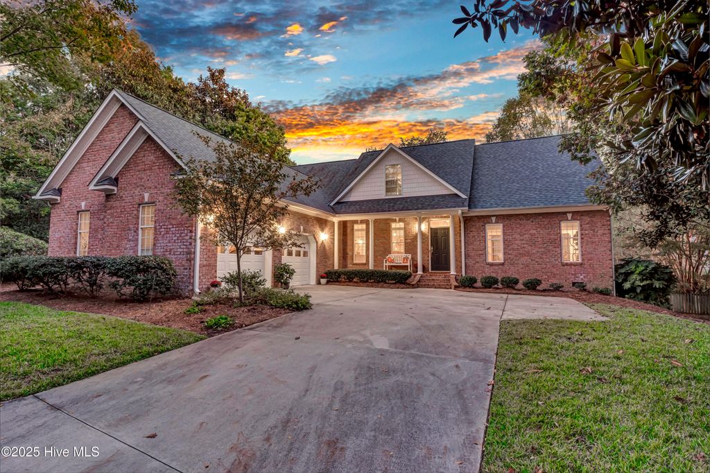 Photo of 1404 Halcyon Lane, Wilmington, NC 28411 (MLS # 100539062)