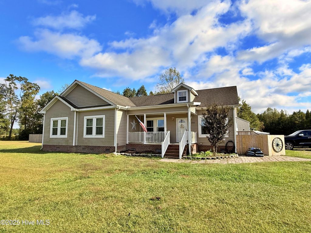 Photo of 600 Dover Road, Cove City, NC 28523 (MLS # 100537557)