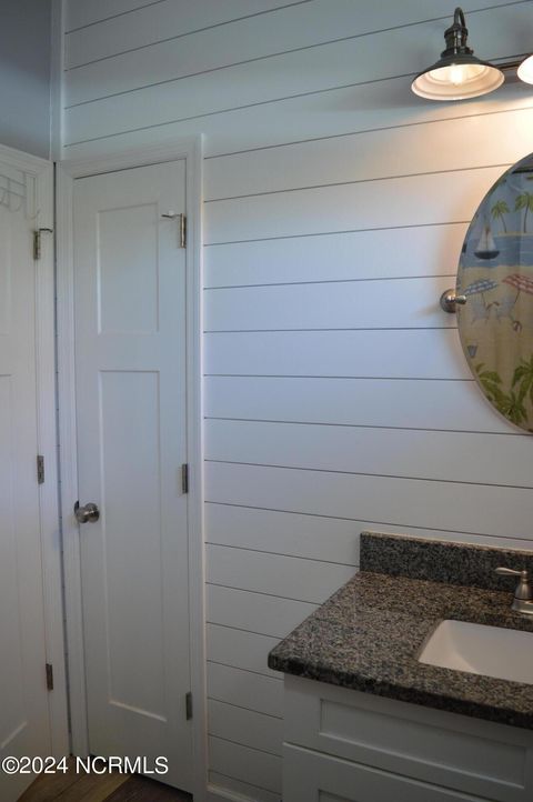 listing image 80