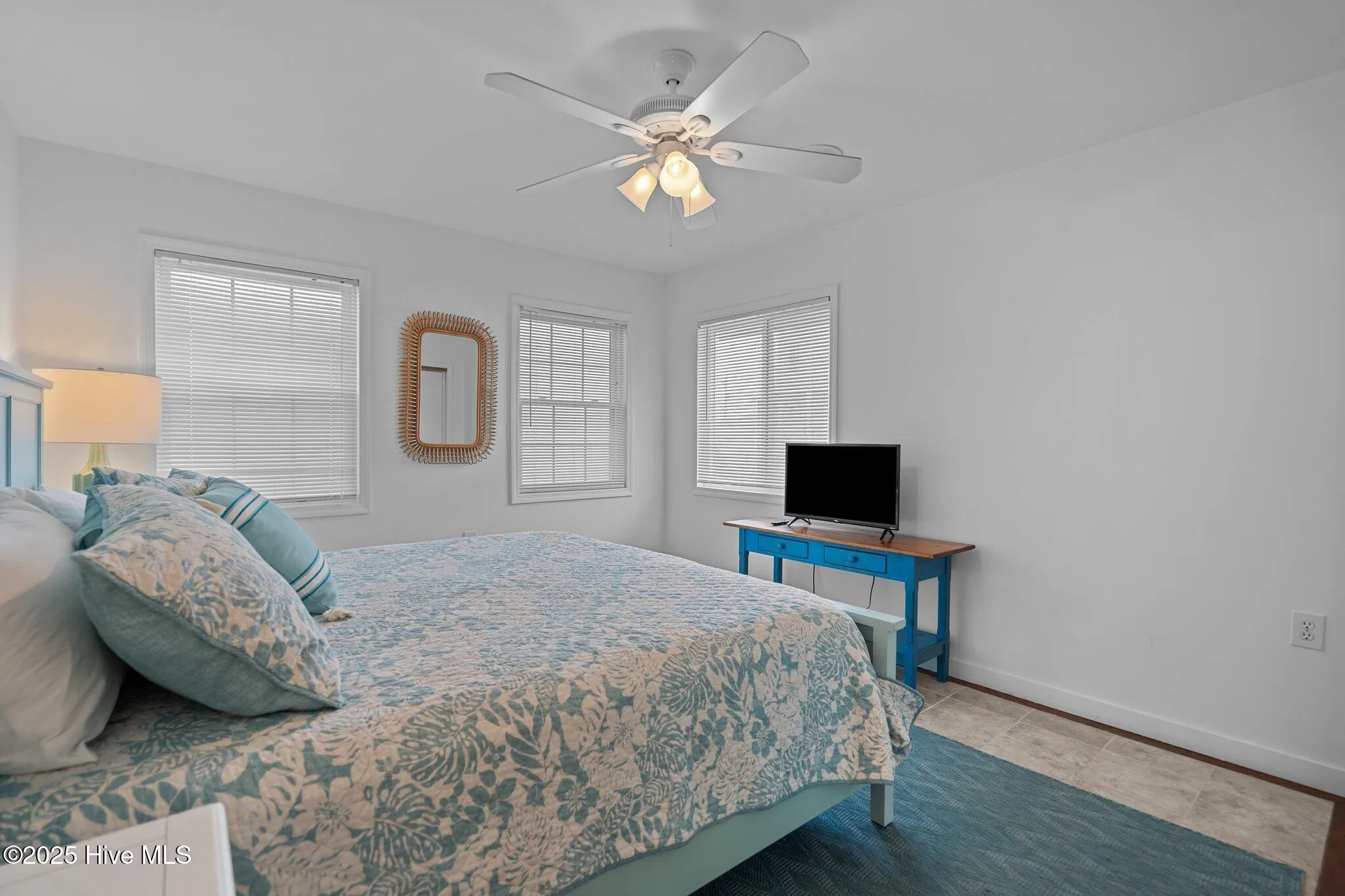 Carolina Beach, North Carolina 28428, United States, 5 Bedrooms Bedrooms, ,4 BathroomsBathrooms,Residential,Active,81978