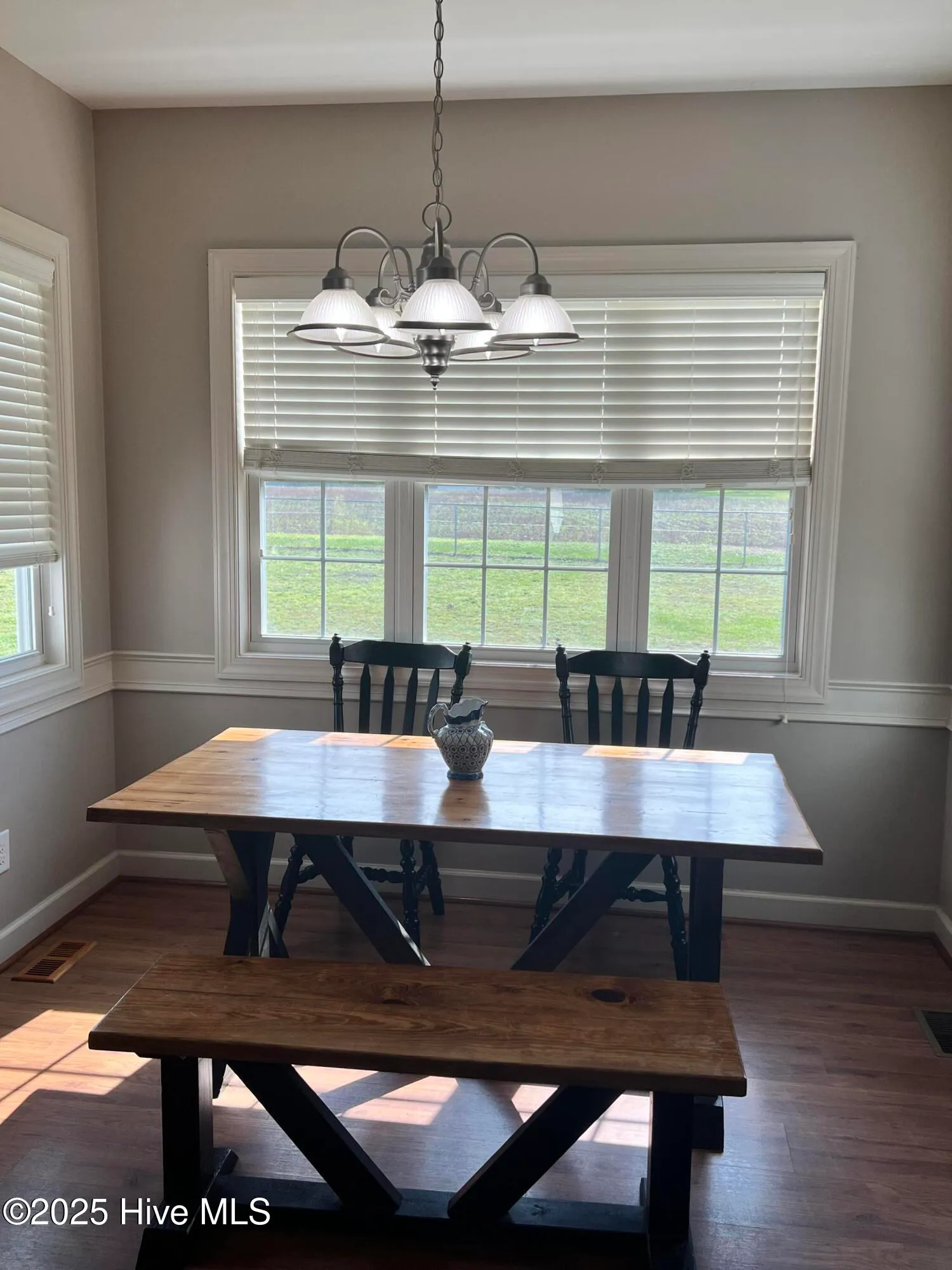 Pikeville, North Carolina 27863, United States, 3 Bedrooms Bedrooms, ,2 BathroomsBathrooms,Residential,Pending,137274