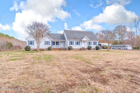 A home in Shawboro