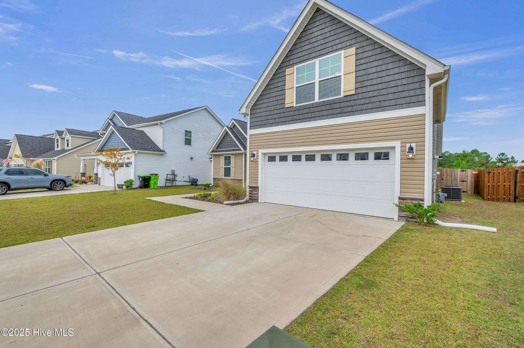 Photo of 1109 Terraces Lane, Hampstead, NC 28443 (MLS # 100532554)