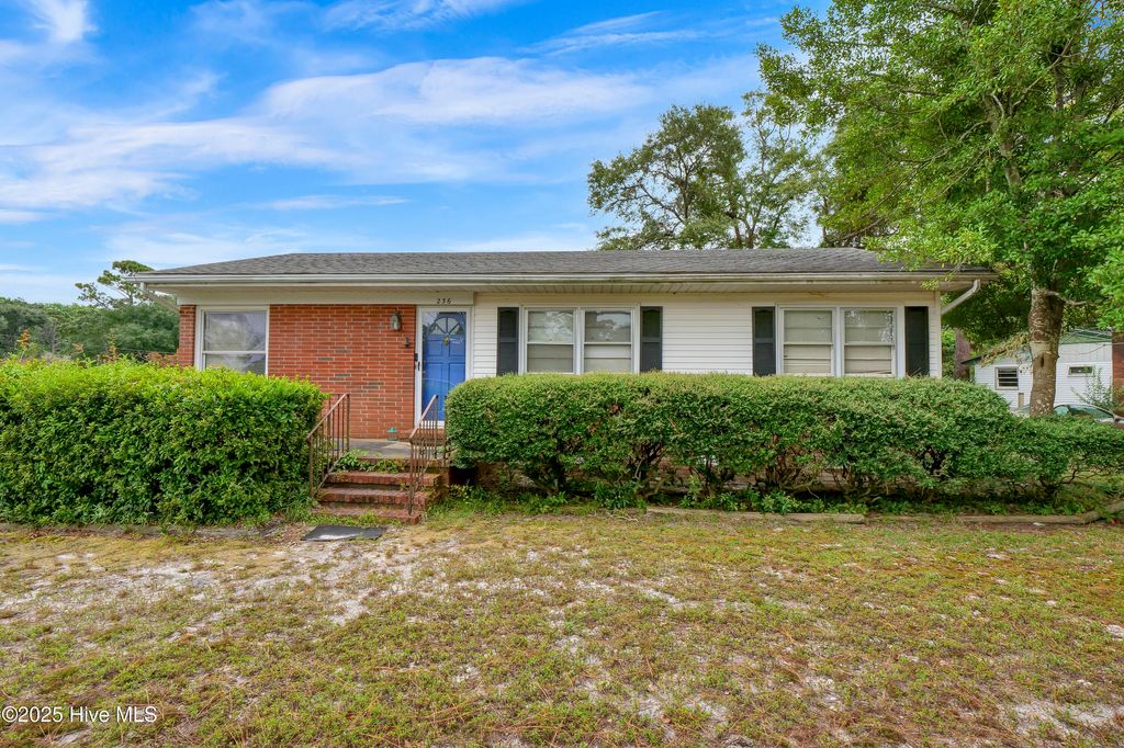 Photo of 236 Spruce Drive, Wilmington, NC 28403 (MLS # 100531523)