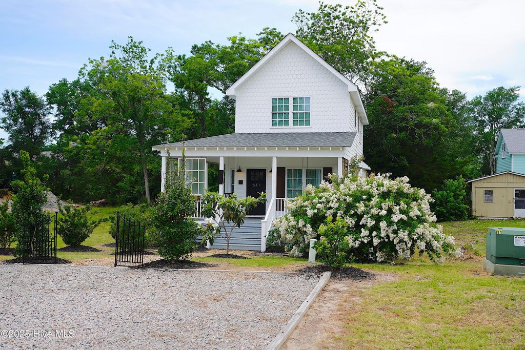 Photo of 611 Burrington Avenue, Southport, NC 28461 (MLS # 100517405)