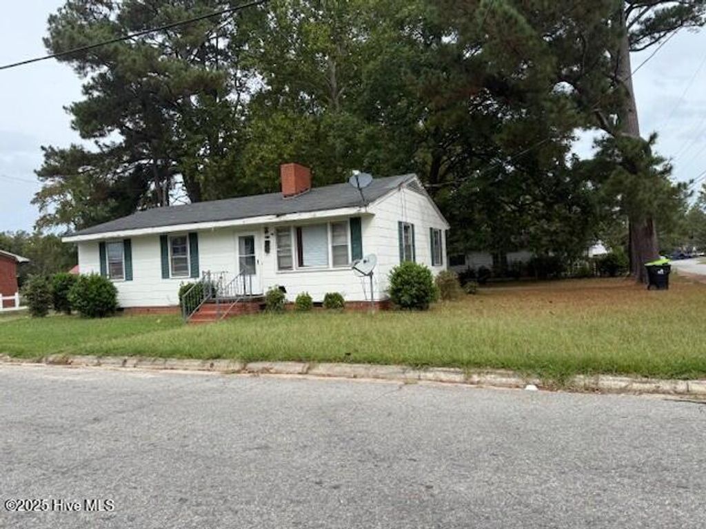 Photo of 511 E 1st Street, Ahoskie, NC 27910 (MLS # 100533494)