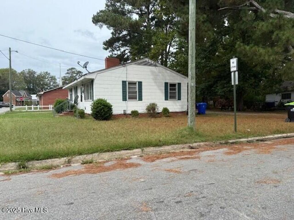 Photo of 511 E 1st Street, Ahoskie, NC 27910 (MLS # 100533494)