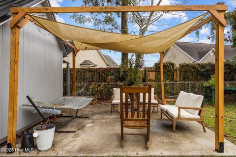 Tiny photo for 145 White Oak Boulevard, Jacksonville, NC 28546 (MLS # 100539881)