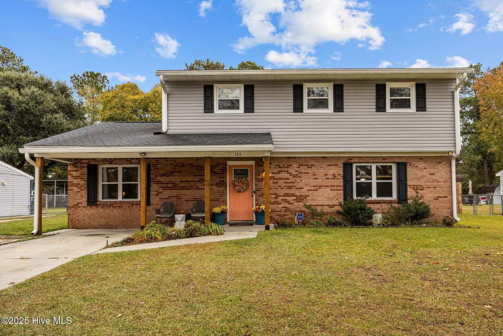Photo of 145 White Oak Boulevard, Jacksonville, NC 28546 (MLS # 100539881)