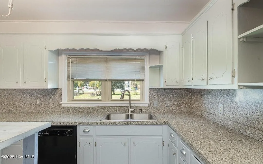 Goldsboro, North Carolina 27530, United States, 4 Bedrooms Bedrooms, ,3 BathroomsBathrooms,Residential,Active,146391