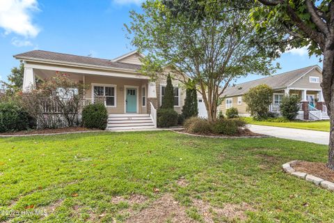 Photo of 307 Pebble Shore Drive, Sneads Ferry, NC 28460 (MLS # 100535677)