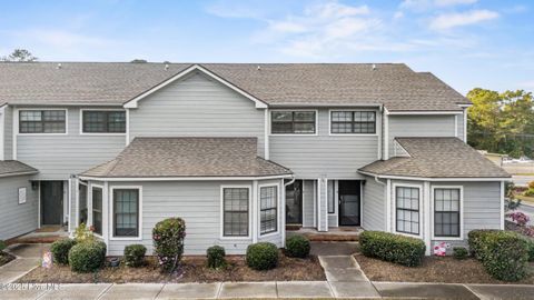 Tiny photo for 1743 S 41st Street #Apt G, Wilmington, NC 28403 (MLS # 100540699)