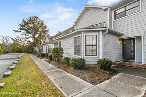 Tiny photo for 1743 S 41st Street #Apt G, Wilmington, NC 28403 (MLS # 100540699)