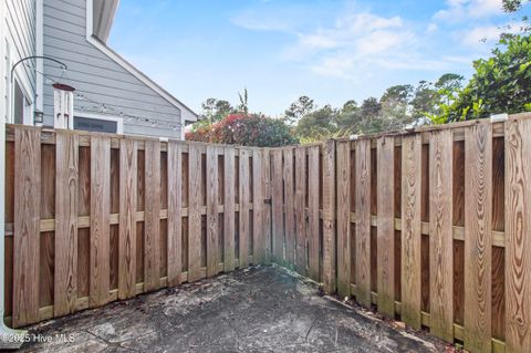Tiny photo for 1743 S 41st Street #Apt G, Wilmington, NC 28403 (MLS # 100540699)