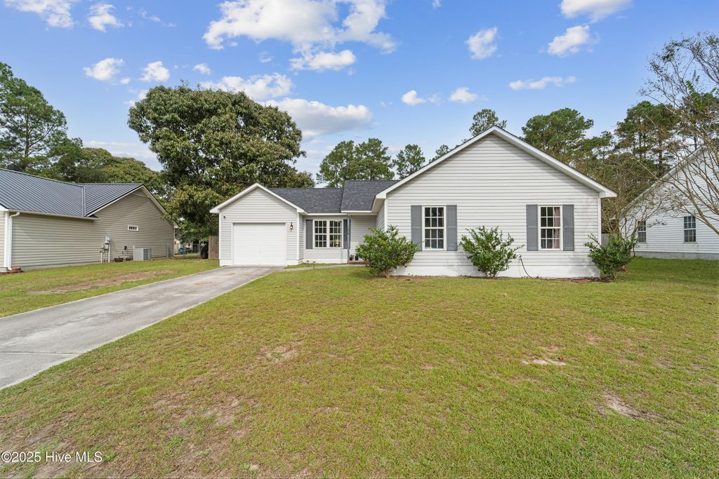 Photo of 106 Orchard Drive, Richlands, NC 28574 (MLS # 100536268)