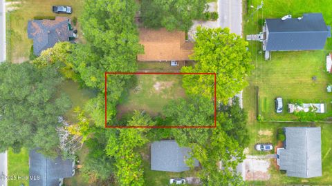 Tiny photo for 17 Montgomery Avenue, Wilmington, NC 28405 (MLS # 100531151)